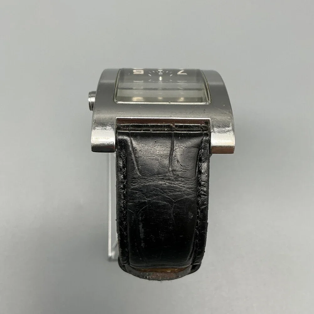 Guess G85569G Mens Watch 35mm Black Dial Leather Stainless Day Date New Battery